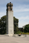 Melbourne: Scultpure near Shrine of Remembrance