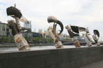 Melbourne: Sculptures at Yarra River