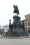  Dresden: König-Johann-Denkmal