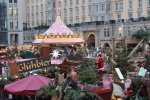  Dresden: Weihnachtsmarkt am Neumarkt
