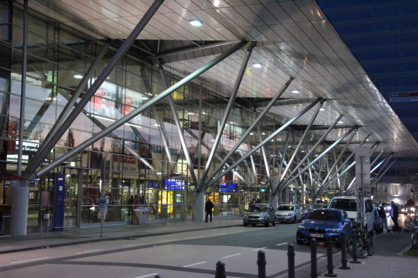  Linz: Bahnhof