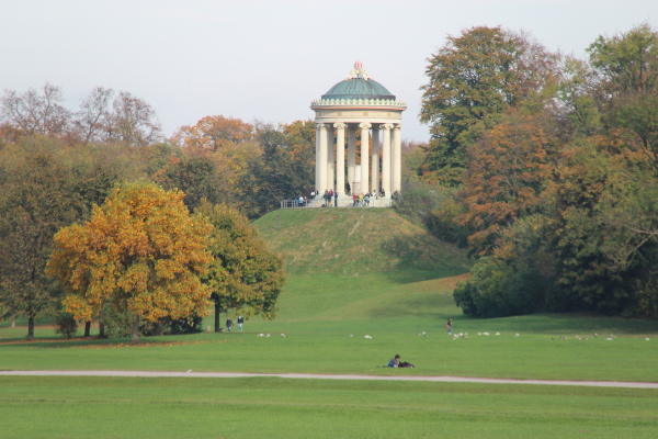  München: Monopteros im Englischen Garten