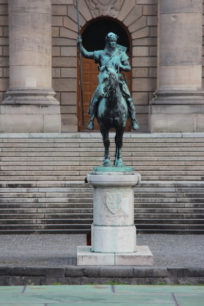  München: Statue von Otto von Wittelsbach